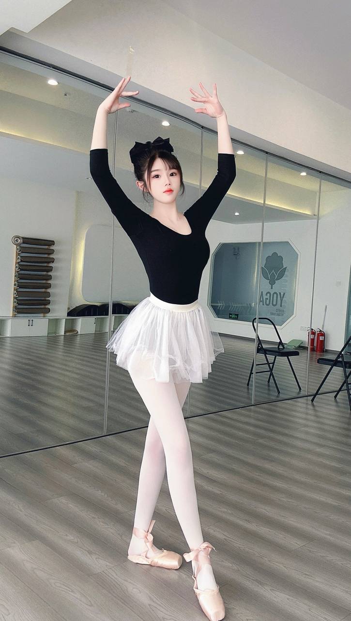 Lin Jiajia Gallery 5