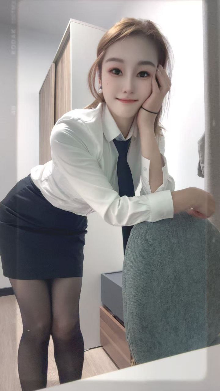 Yangpu Rourou Gallery 2