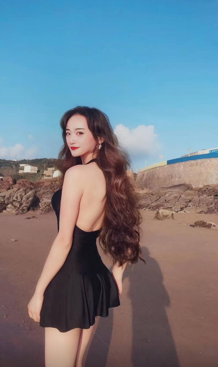 Teacher Mao Gallery 3