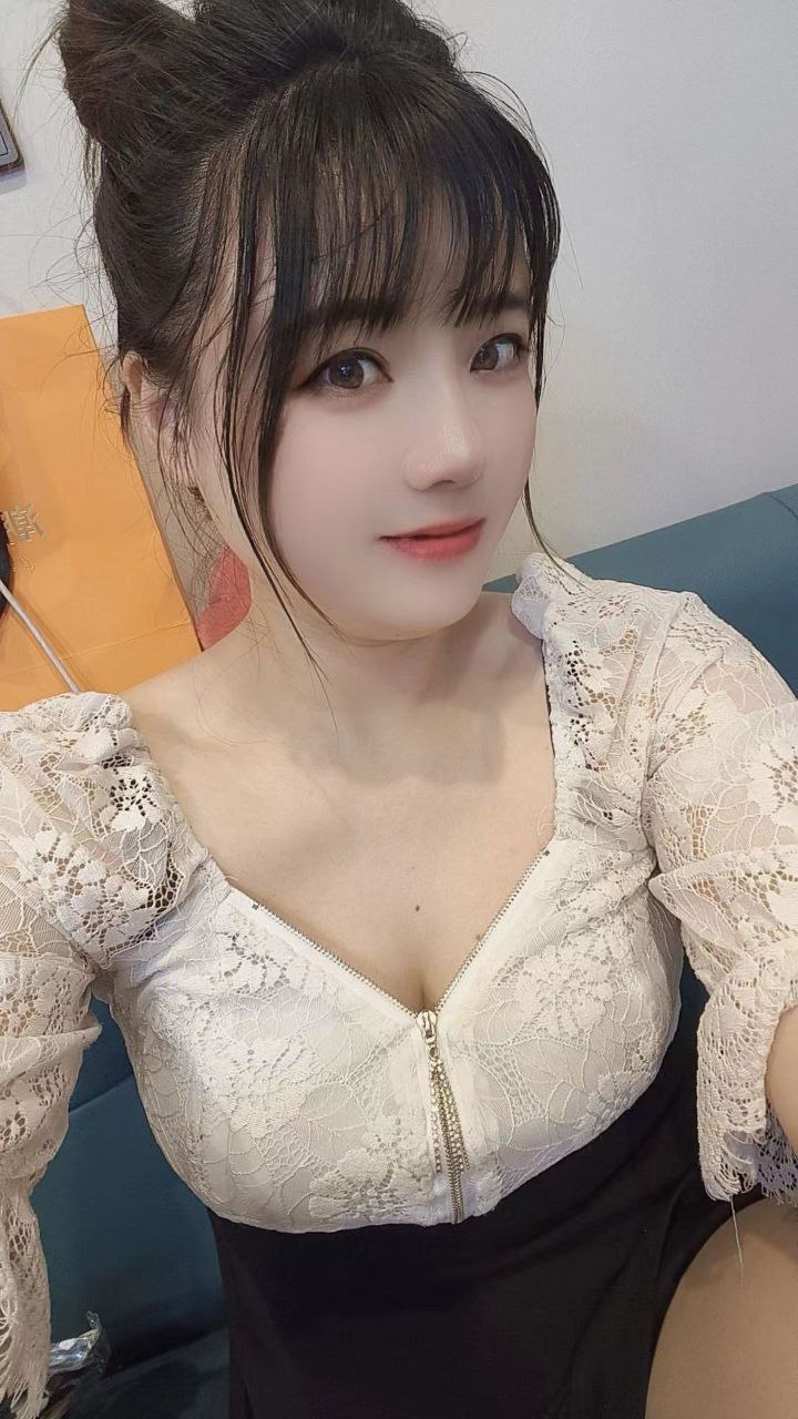 Little Swallow Gallery 2