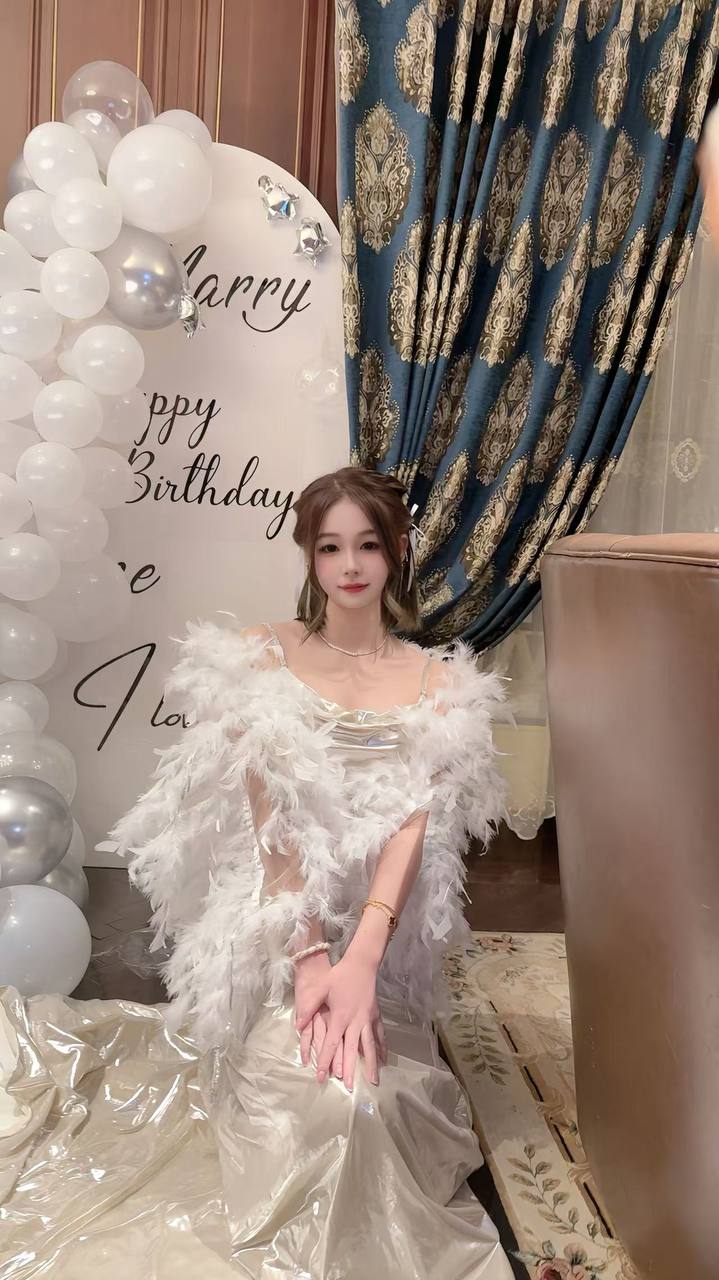 Xiao Longnu Gallery 2