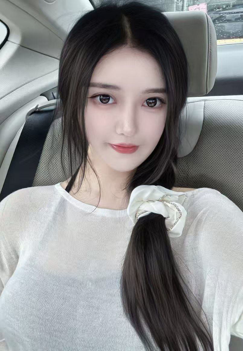 Yang Youyou Gallery 5