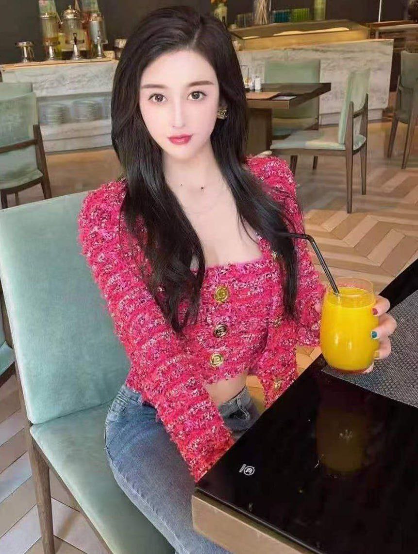 Lin Feifei Gallery 2